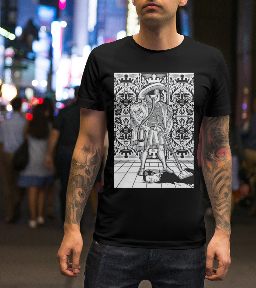 King Henry Vacuum Renaissance Robot T-Shirt