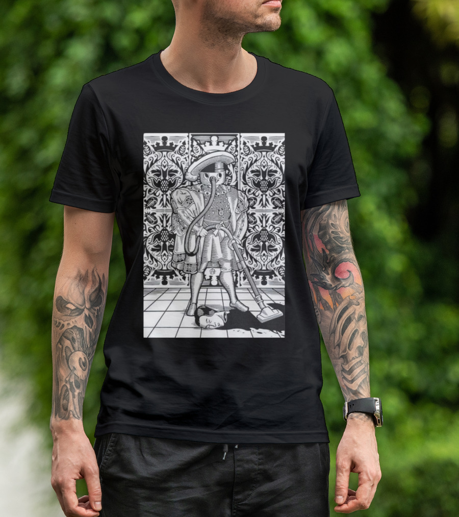 King Henry Vacuum Renaissance Robot T-Shirt