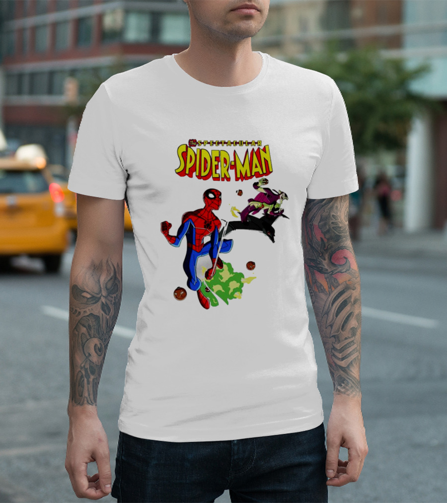 The Spectacular Spider-Man Versus Green Goblin Battle Scene T-Shirt
