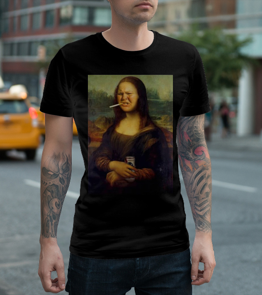 Tammy Mona Lisa Smoking Cigarette Holding Beer Can T-Shirt
