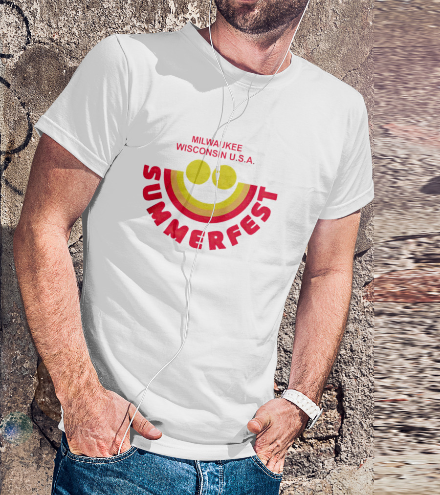 Milwaukee Wisconsin USA Summerfest Iconic Smile T-Shirt