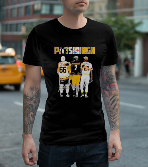 Pittsburgh Penguins Lemieux Steelers Roethlisberger Pirates Clemente Signature T-Shirt