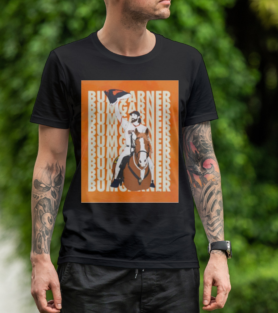 Bumgarner Riding Horse Giants Baseball Victory T-Shirt
