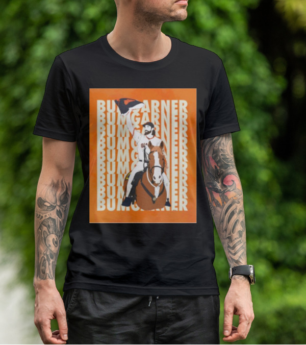Bumgarner Riding Horse Giants Baseball Victory T-Shirt