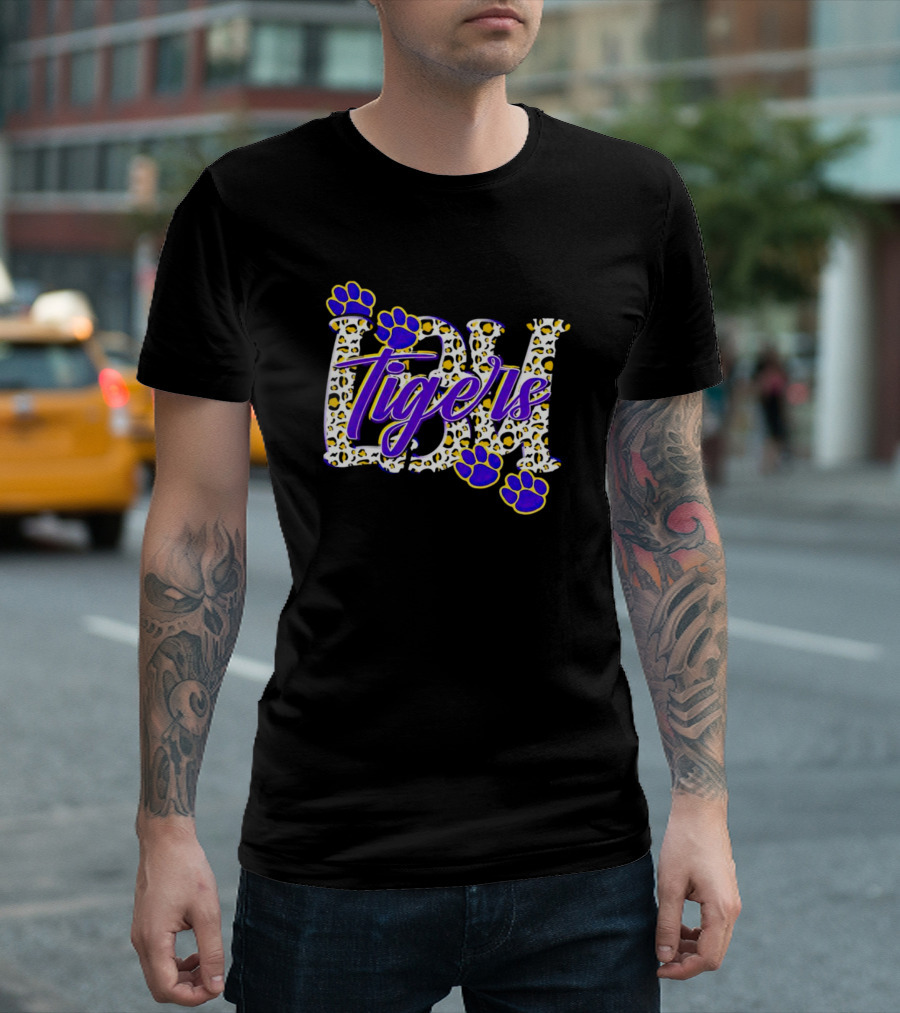 Lsu Tigers Leopard Print With Blue And Yellow Paw Prints T-Shirt