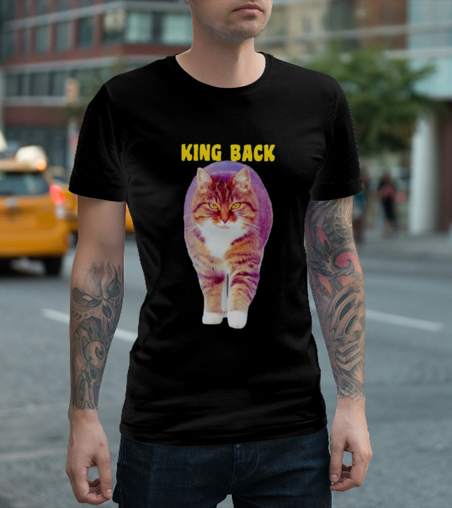 KING BACK Cat Image T-Shirt