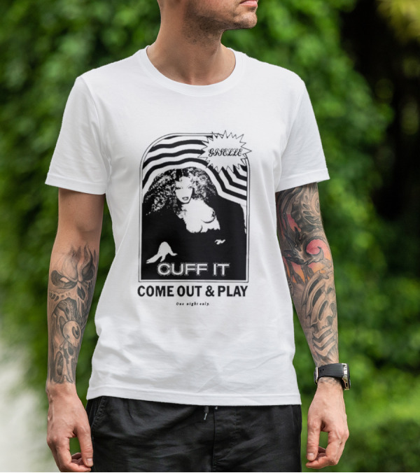 Giselle Cuff It Come Out And Play Beyhive One Night Only T-Shirt
