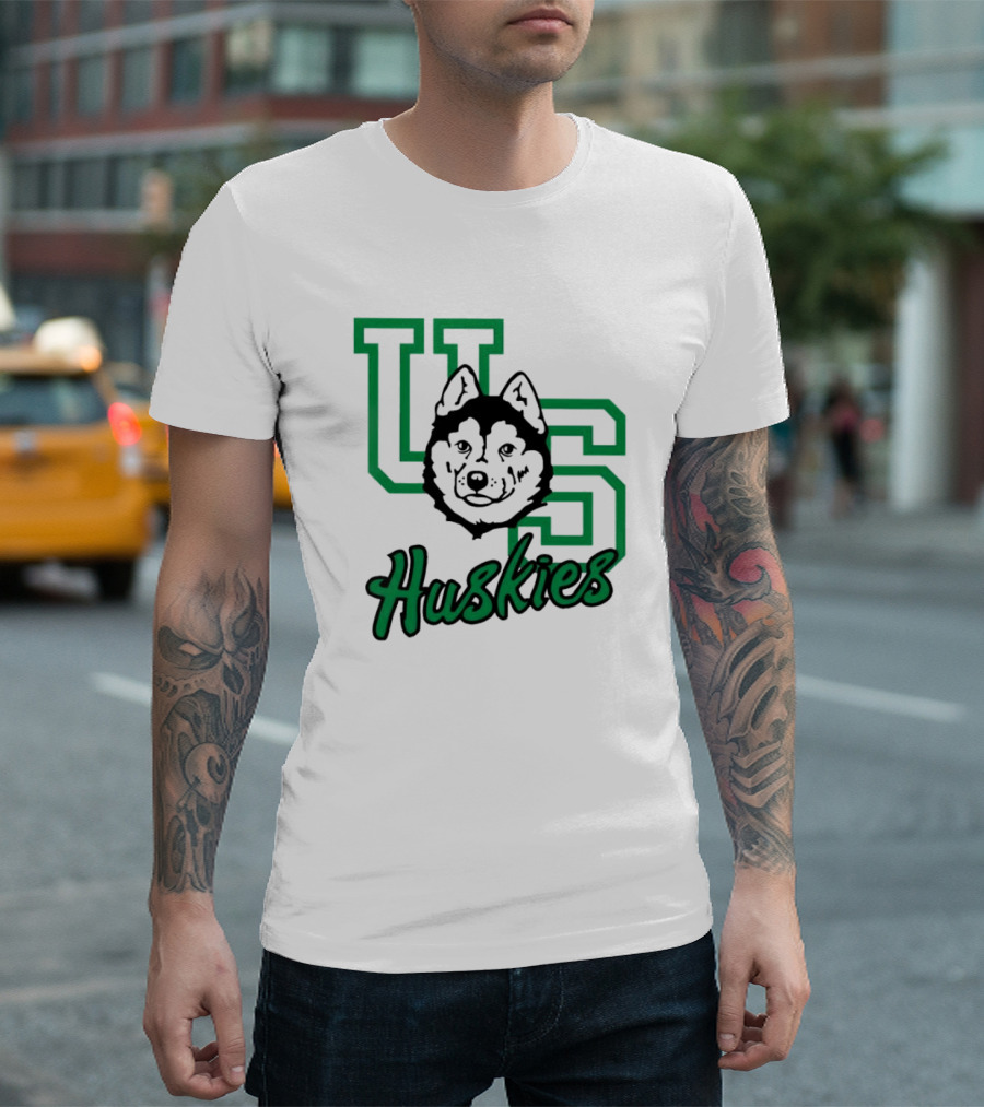 U of S Huskies Logo with Husky Face Overlapping Bold Green Letters T-Shirt