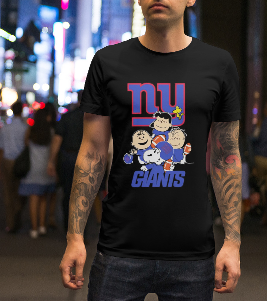 NY Giants Peanuts Characters Football T-Shirt