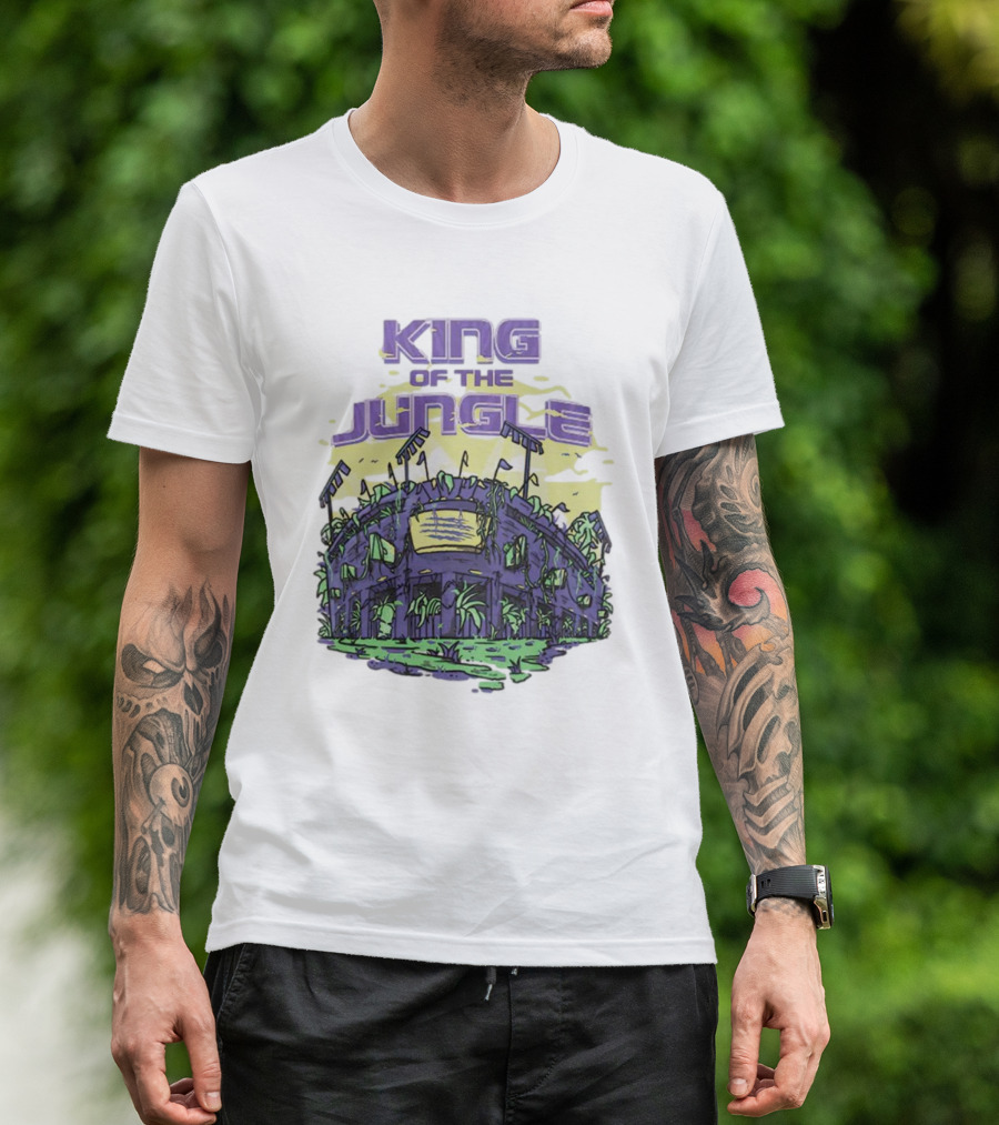 Los Angeles Lakers King Of The Jungle Stadium Scene T-Shirt