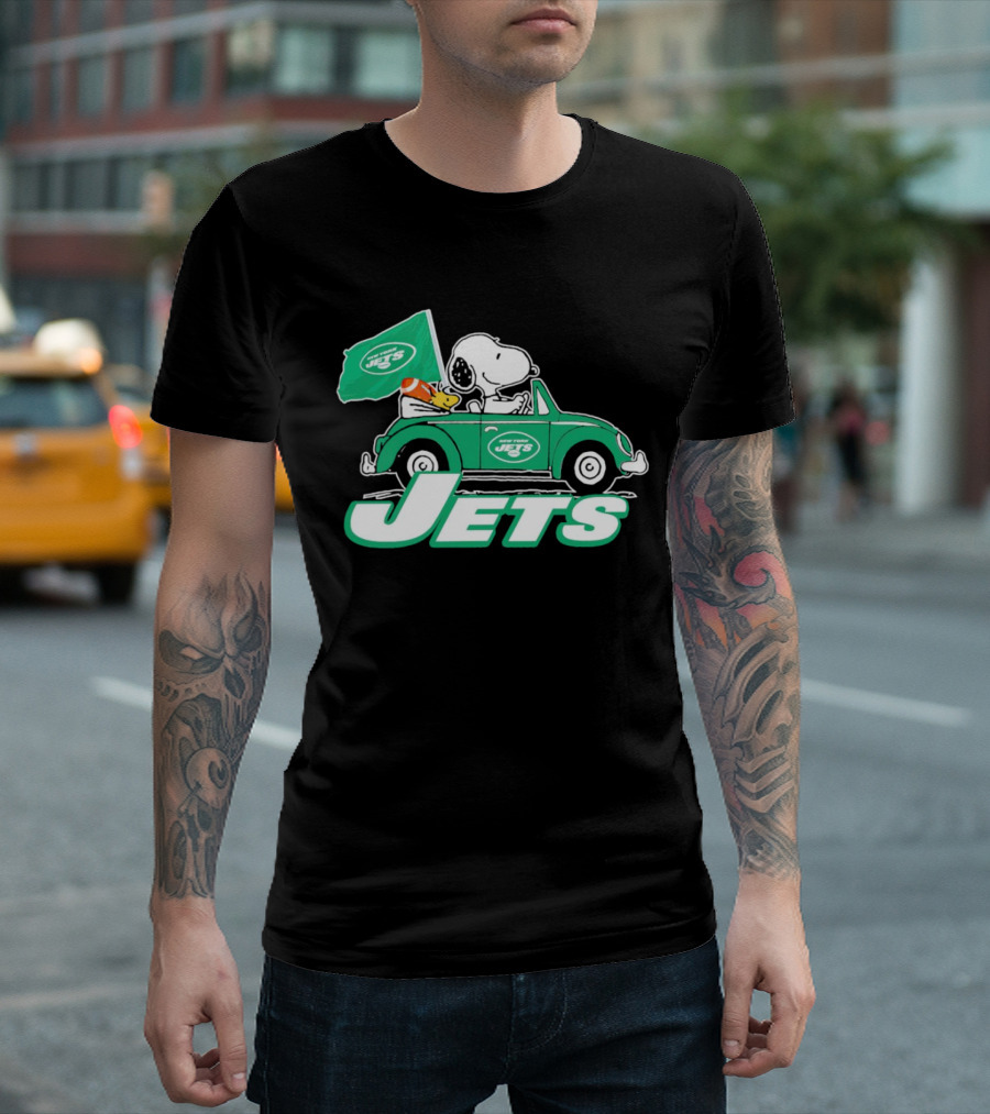 Snoopy and Woodstock Driving New York Jets Car with Flag T-Shirt