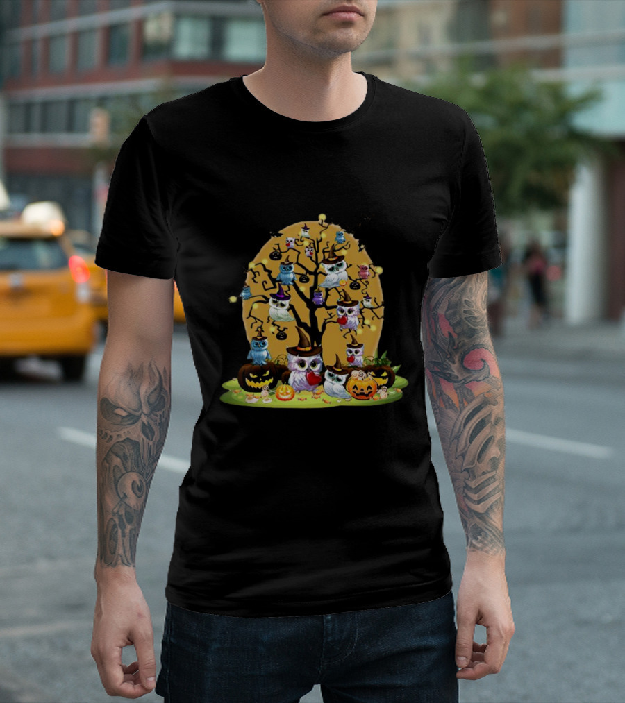 Owls with Witch Hats on Spooky Halloween Tree with Jack-O'-Lanterns T-Shirt