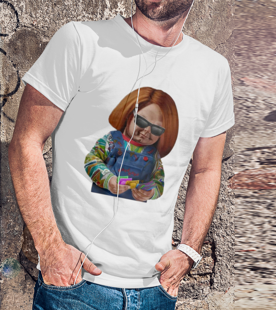 Chucky Good Guys Child’s Play Halloween Icon With Sunglasses And Cards T-Shirt