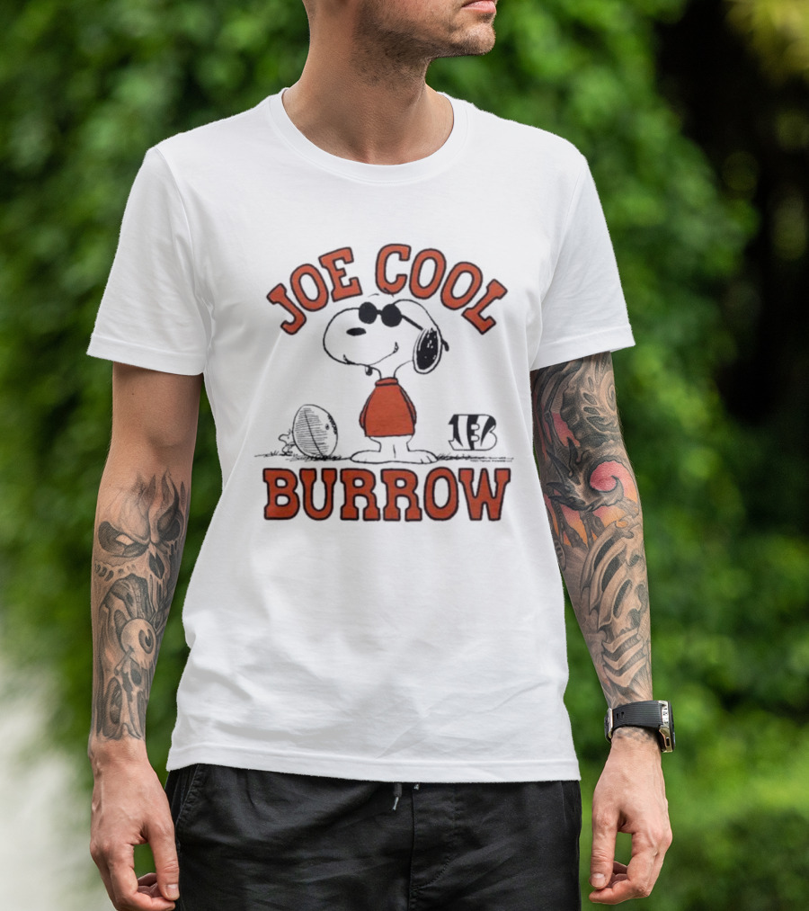 Joe Cool Burrow Peanuts Bengals Snoopy Football Fan T-Shirt