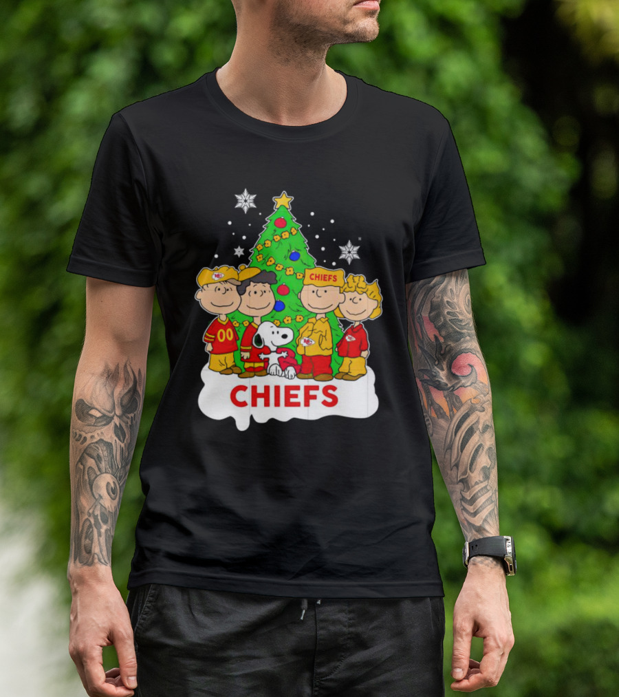Peanuts Characters Chiefs Christmas Tree T-Shirt