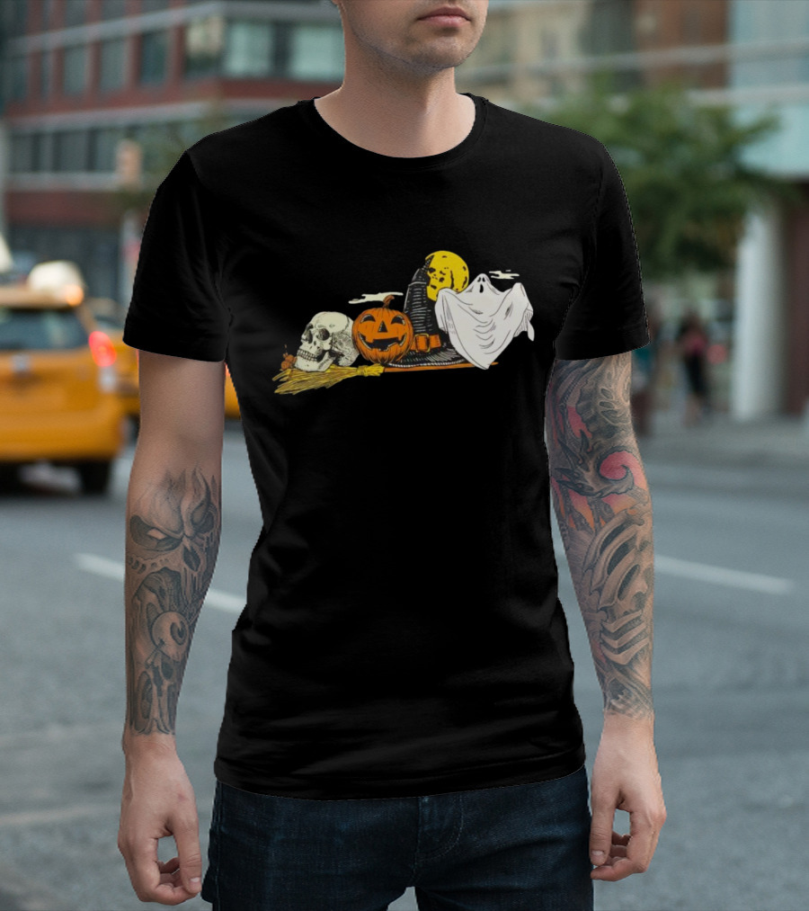 SpooKY Halloween Vintage Skull Pumpkin Ghost Witch Hat Moon Scene T-Shirt