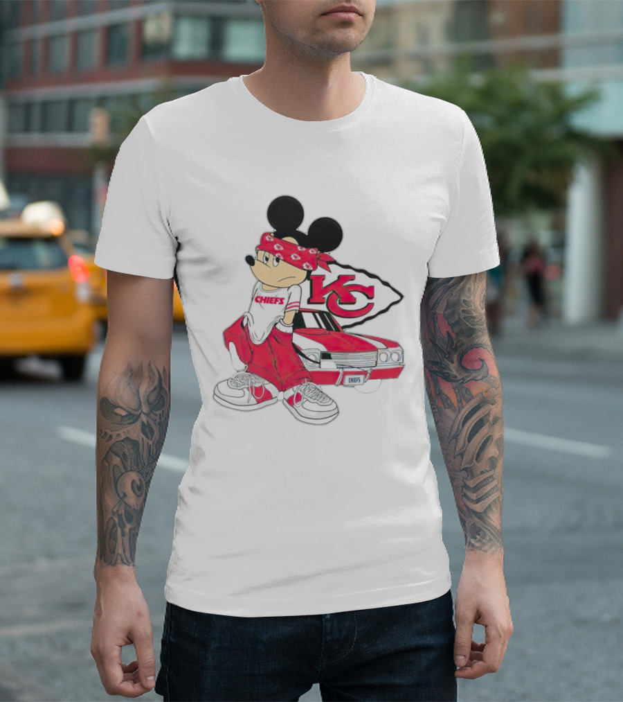 Mickey Mouse Chiefs KC Car Posing Kansas City Chiefs T-Shirt
