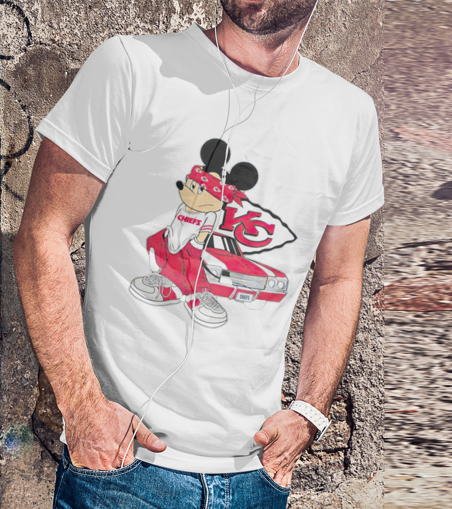 Mickey Mouse Chiefs KC Car Posing Kansas City Chiefs T-Shirt