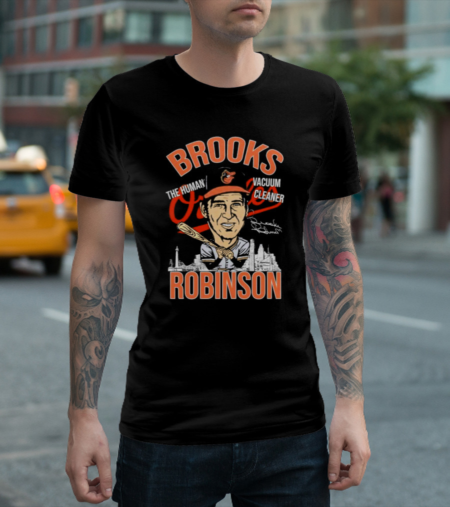 Brooks Robinson The Human Vacuum Cleaner Caricature Signature Orioles Baseball Legend Baltimore Skyline T-Shirt