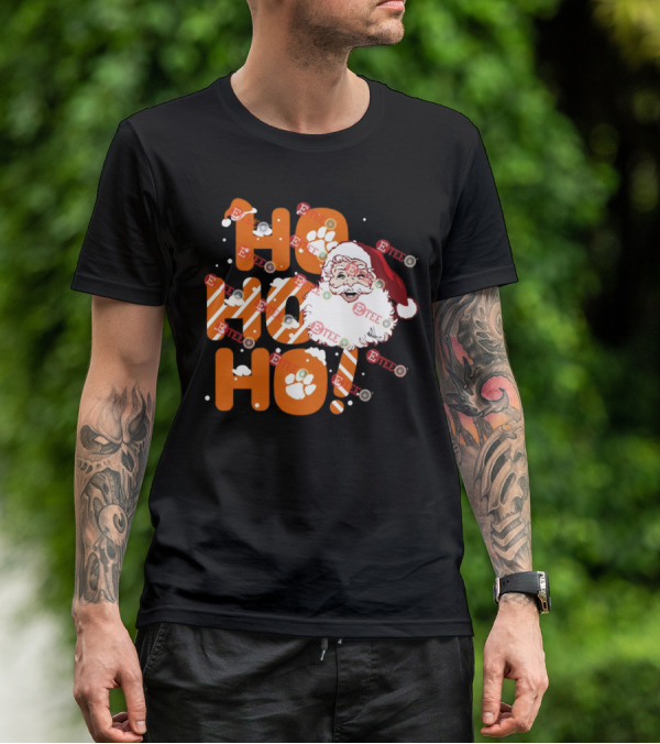 Clemson Tigers Santa Claus Ho Ho Ho Christmas Paw Print Snowflakes T-Shirt