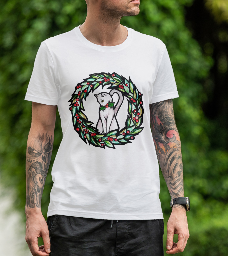 White Cat In Christmas Wreath With Holly And Berries T-Shirt