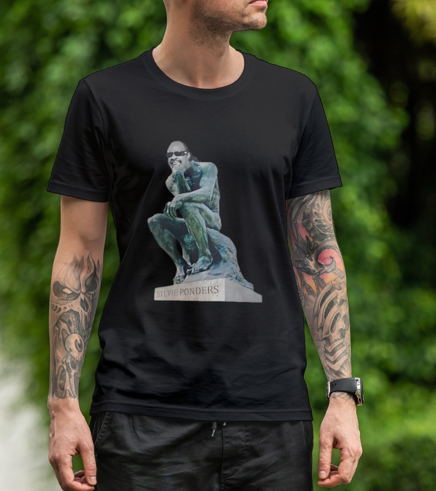 Stevie Ponders Roman Statue Stevie Wonder Pun T-Shirt