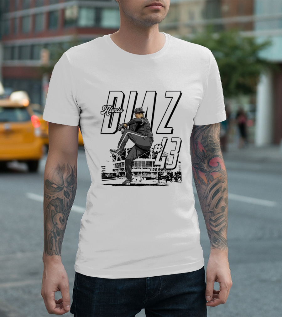 Alexis Diaz 43 Cincinnati Reds MLBPA Stadium Pitching T-Shirt