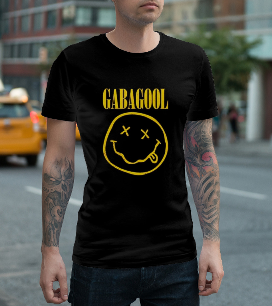 GABAGOOL Smiley Face with Tongue Out and X Eyes T-Shirt