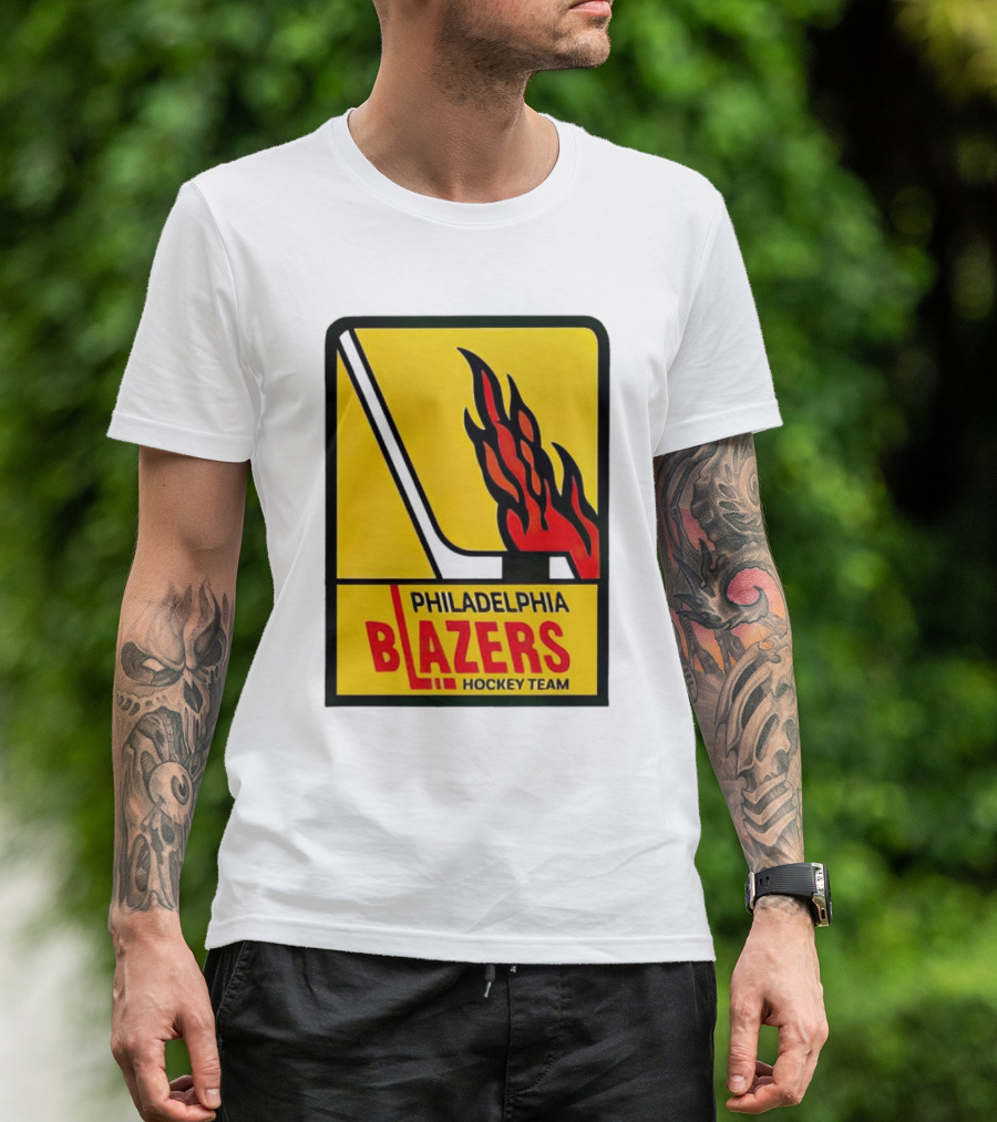 Philadelphia Blazers WHA Flames Hockey Team Vintage T-Shirt