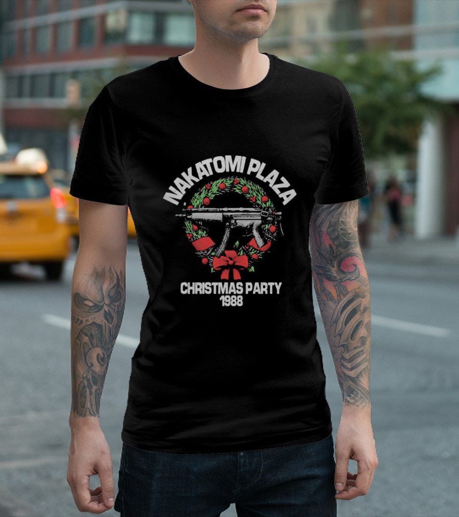 Nakatomi Plaza 1988 Christmas Party Gun Wreath T-Shirt