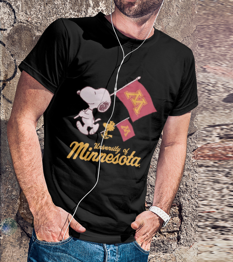 Snoopy And Woodstock University Of Minnesota Flags T-Shirt