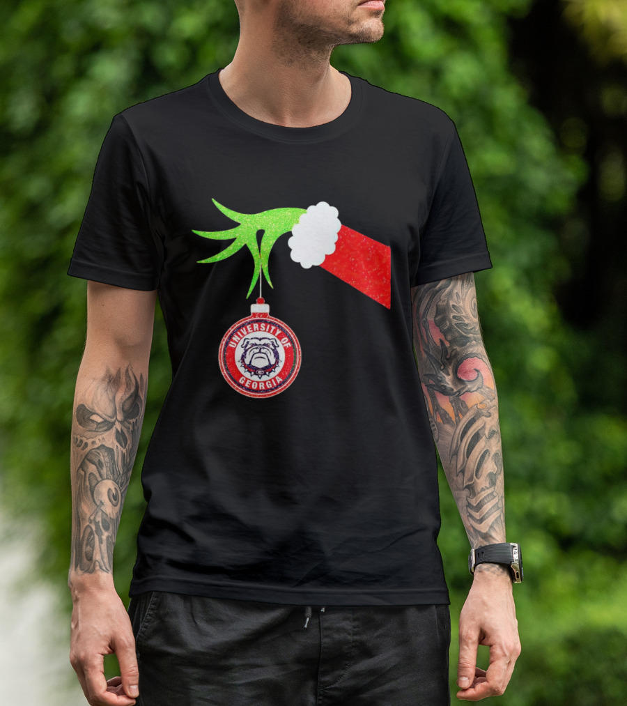 Grinch Hand Holding University Of Georgia Bulldogs Christmas T-Shirt
