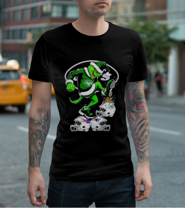 New York Jets Grinch Santa Stomping NFL Helmets Funny Christmas T-Shirt