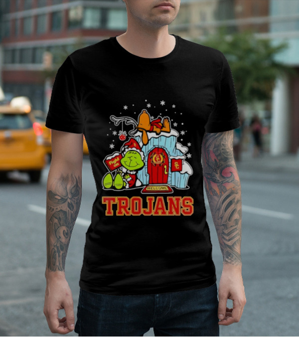 Peanuts USC Trojans Grinch Snoopy Christmas Fight On Welcome T-Shirt