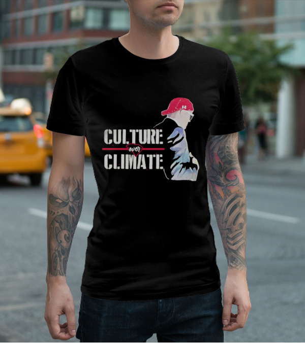 CULTURE OVER CLIMATE Red Cap Figure T-Shirt