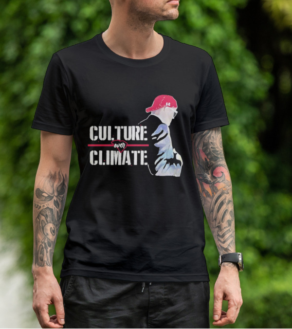 CULTURE OVER CLIMATE Red Cap Figure T-Shirt