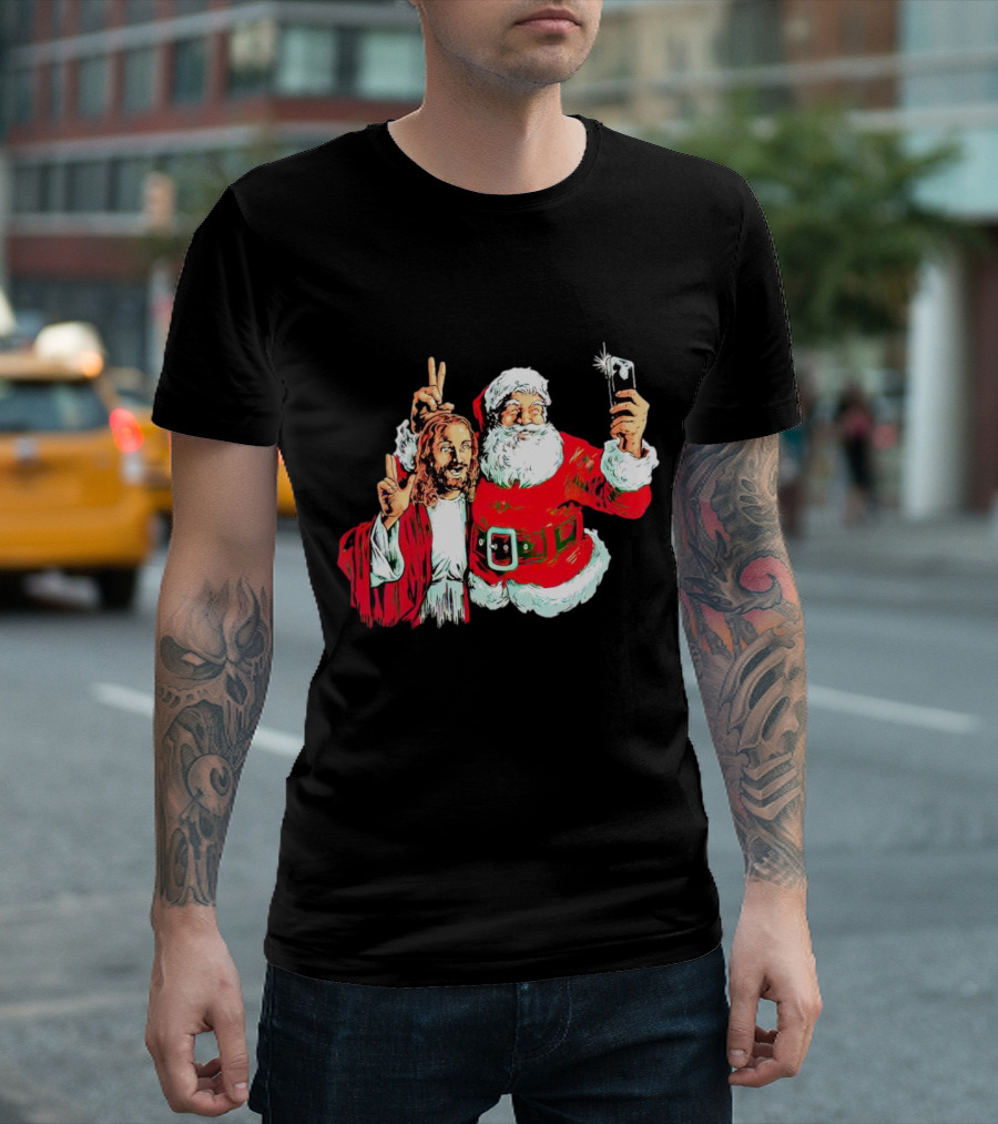 Santa And Jesus Taking Selfie Best Friends Christmas T-Shirt