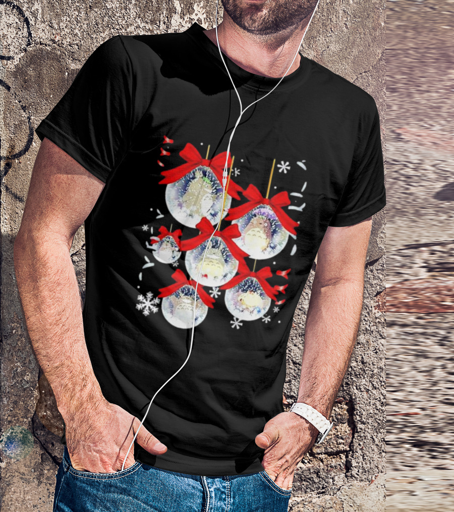 Totoro Chibi Christmas Ornaments With Snowflakes And Red Bows T-Shirt
