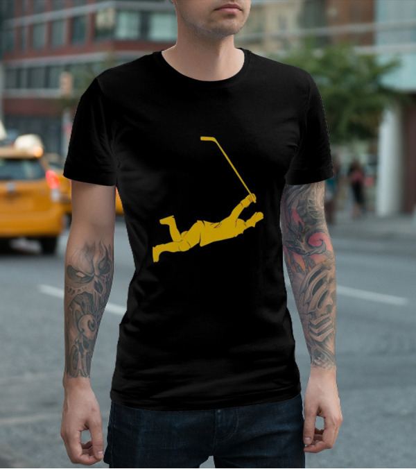 Bobby Orr Flying Hockey T-Shirt