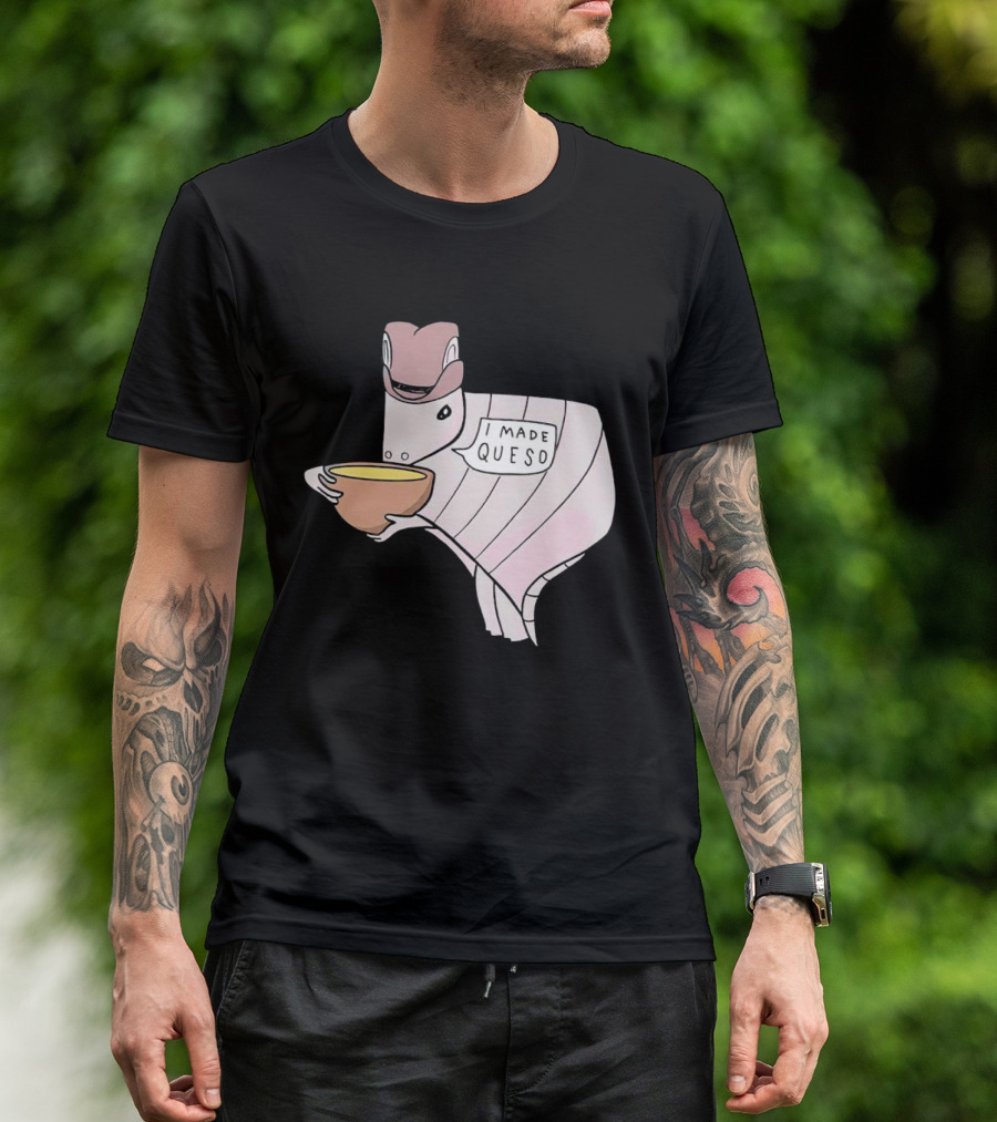 Quesodillo I Made Queso Armadillo Holding Cheese Bowl T-Shirt