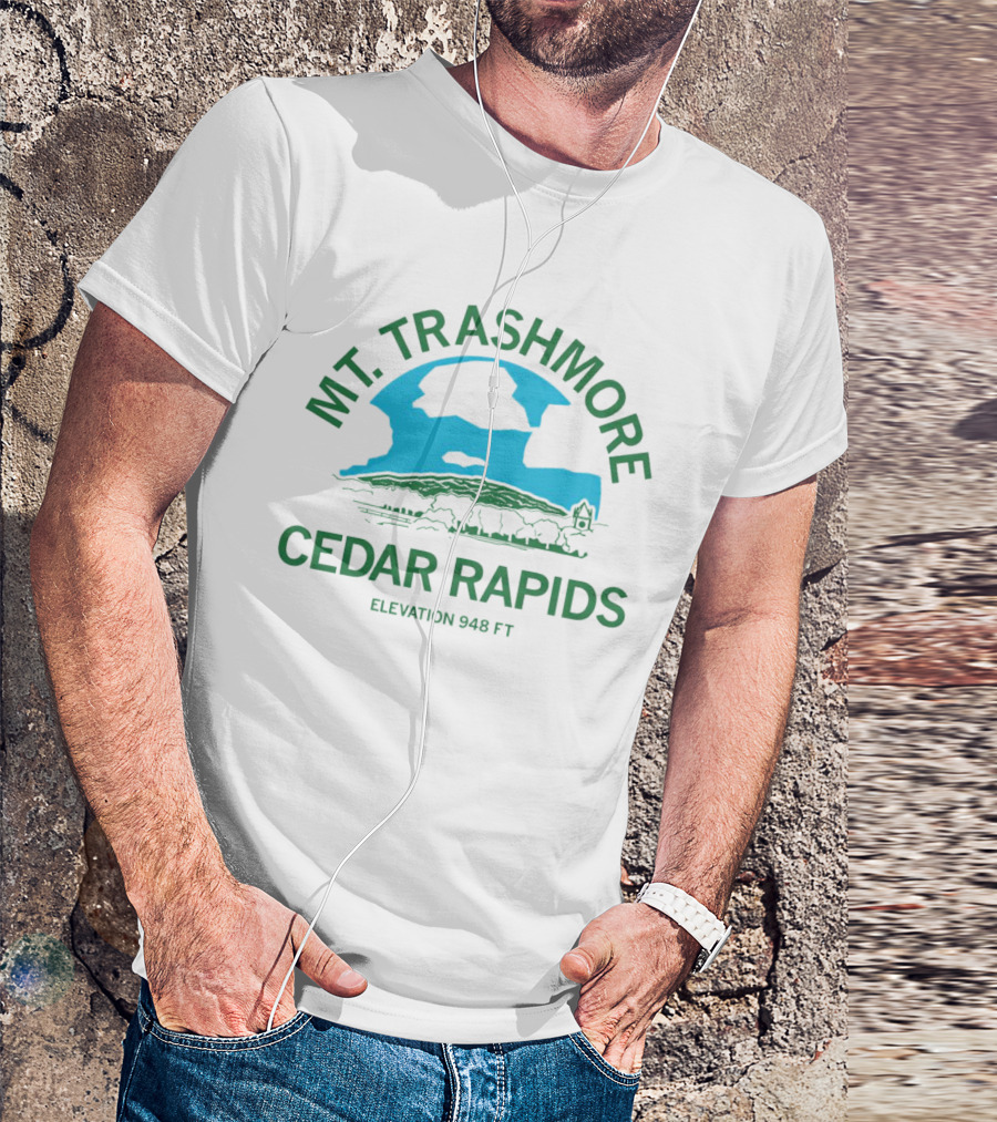 MT Trashmore Cedar Rapids Elevation 948 FT Scenic T-Shirt