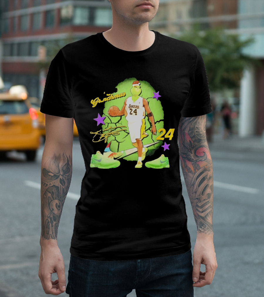 Lakers 24 Grinchmas Kobe Bryant Sneakers T-Shirt