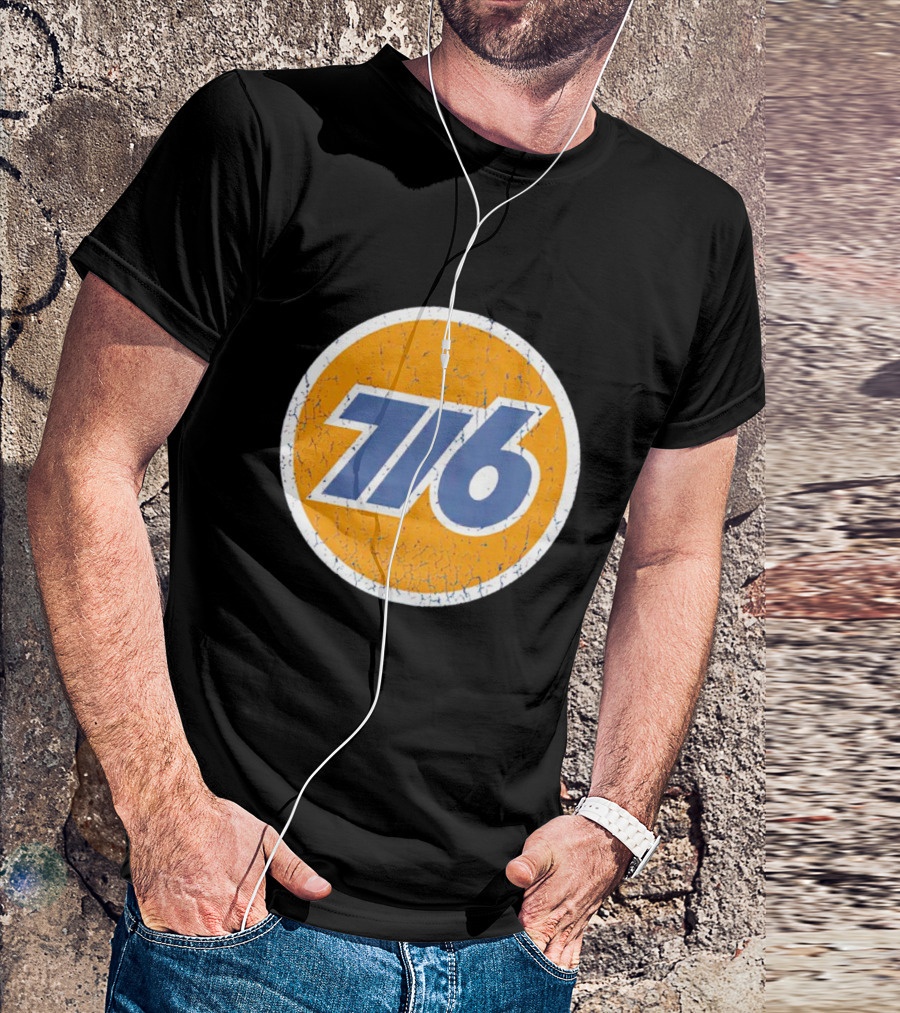 Union 76 Vintage Style 76 Gas Station Iconic T-Shirt
