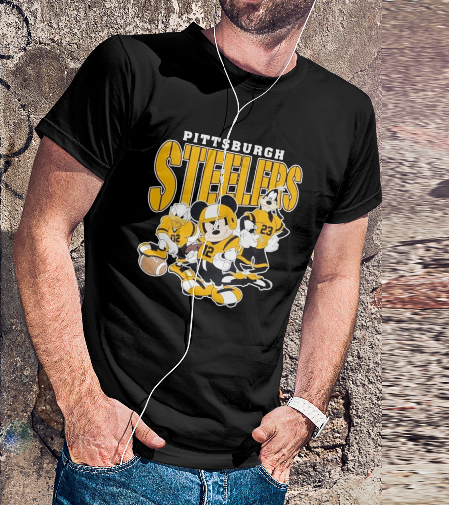 Pittsburgh Steelers Mickey Mouse Donald Duck Goofy Football Team T-Shirt