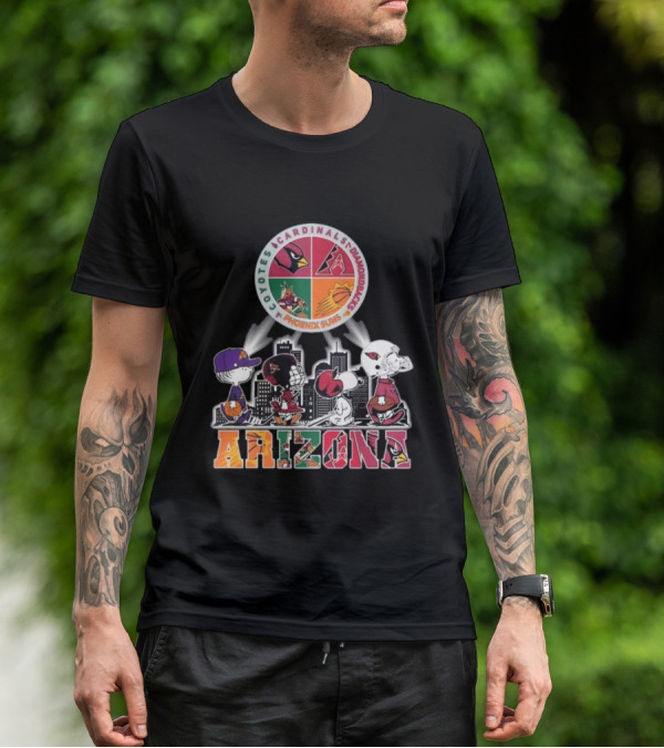 Snoopy Arizona Coyotes Cardinals Diamondbacks Phoenix Suns Peanuts Characters City Skyline T-Shirt