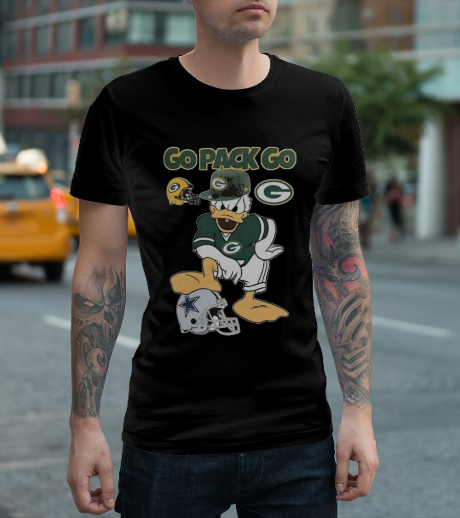 Go Pack Go Donald Duck Green Bay Packers Defeats Dallas Cowboys Helmet T-Shirt