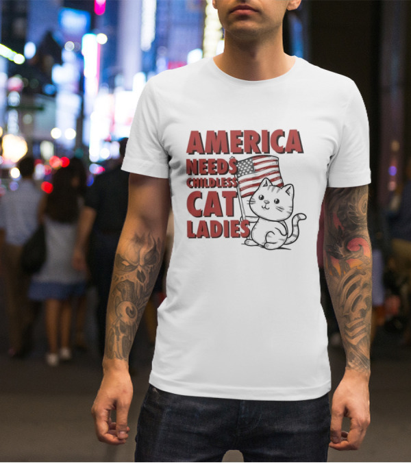 America Needs Childless Cat Ladies Cat With American Flag T-Shirt
