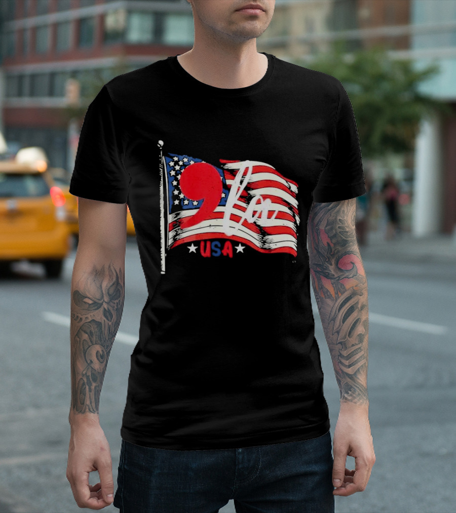 Comma La Kamala Harris For President 2024 USA Flag T-Shirt