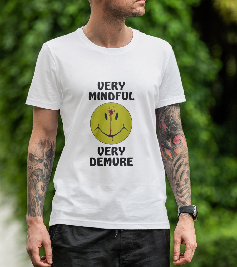 Very Mindful Very Demure Bloodied Smiley Face Icon T-Shirt
