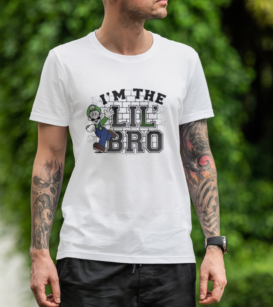 Super Mario Luigi I’m The Lil’ Bro Action Pose Dark T-Shirt